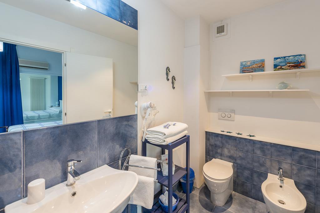 פלרמו B&B Mondello Holiday מראה חיצוני תמונה